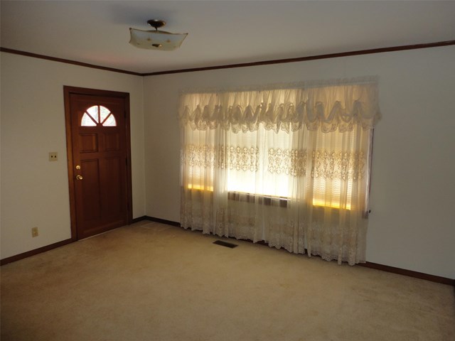 119 S Page St, Lagrange, GA 30241 photo 13