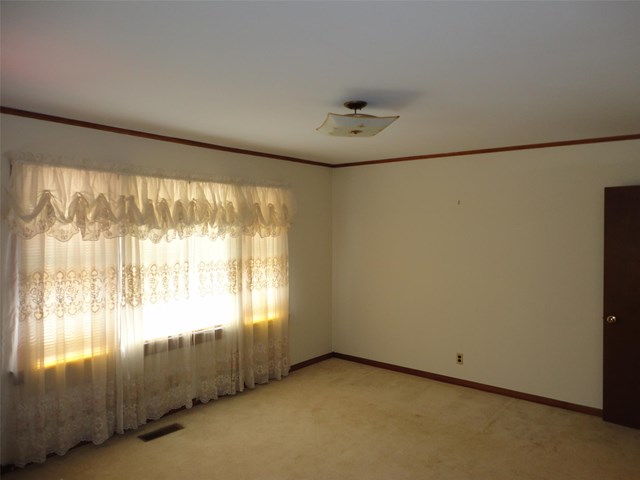 119 S Page St, Lagrange, GA 30241 photo 15