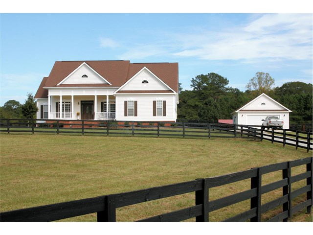 718 Sid Hunter Rd, Senoia, GA 30276 photo 1