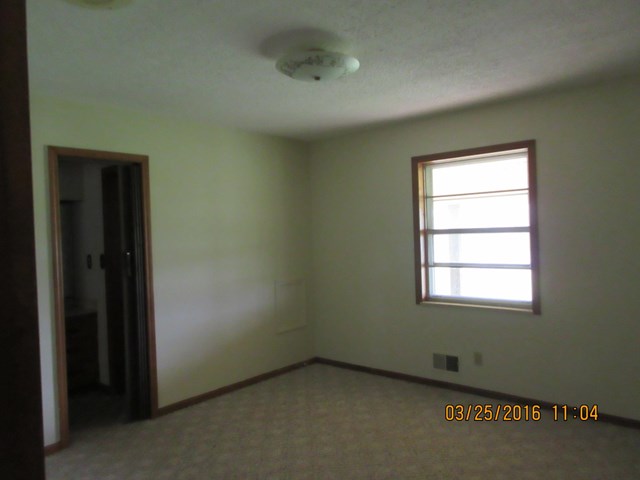 395 Abbott Rd, Barnesville, GA 30204 photo 9