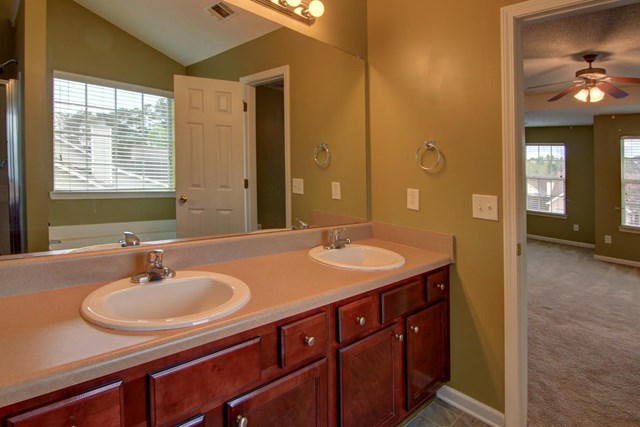 260 Ridge Pointe Dr, Covington, GA 30016 photo 16