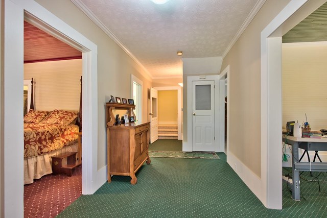 139 Hawkins Ave, Rutledge, GA 30663 photo 5