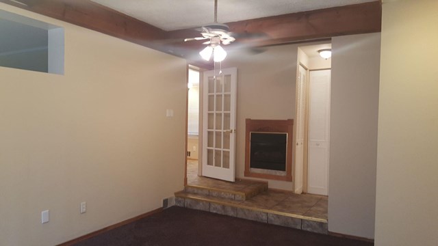 655 Brookside Pl, Forest Park, GA 30297 photo 4