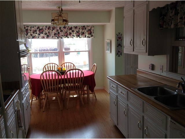 105 Ivy Dr, Covington, GA 30016 photo 5