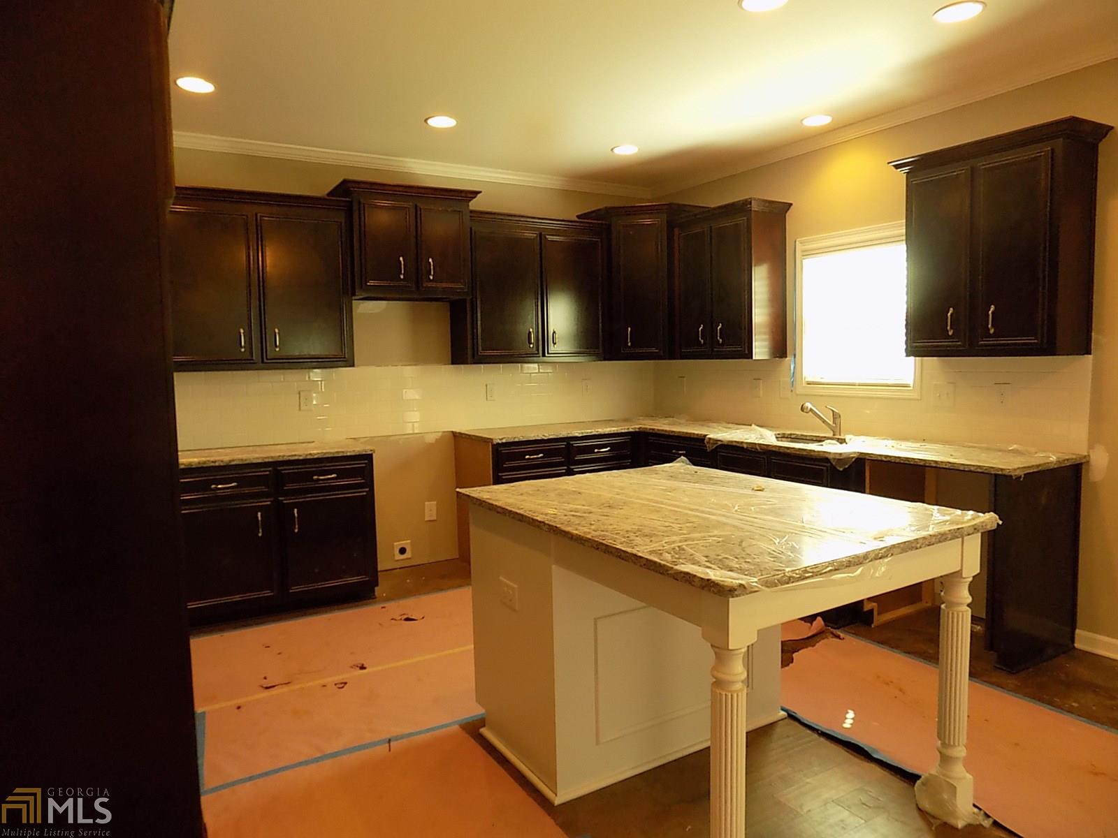 61 Stone Gate Dr, Lagrange, GA 30241 photo 3