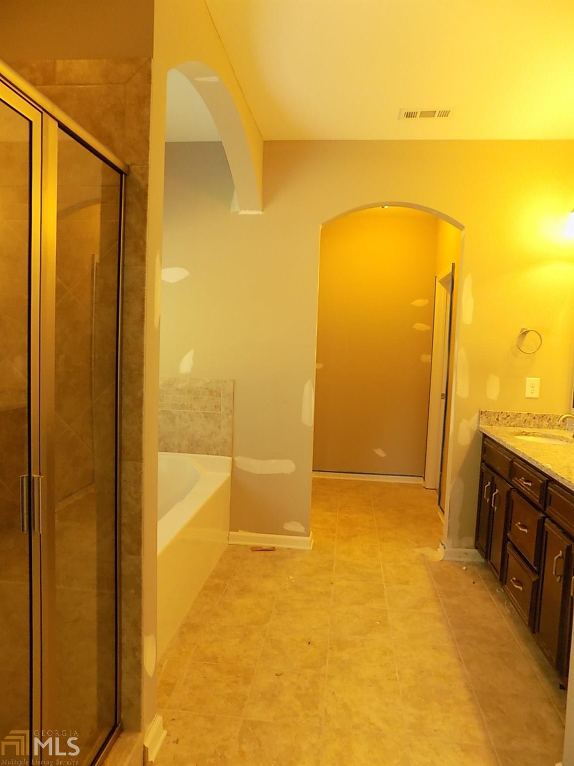 61 Stone Gate Dr, Lagrange, GA 30241 photo 6