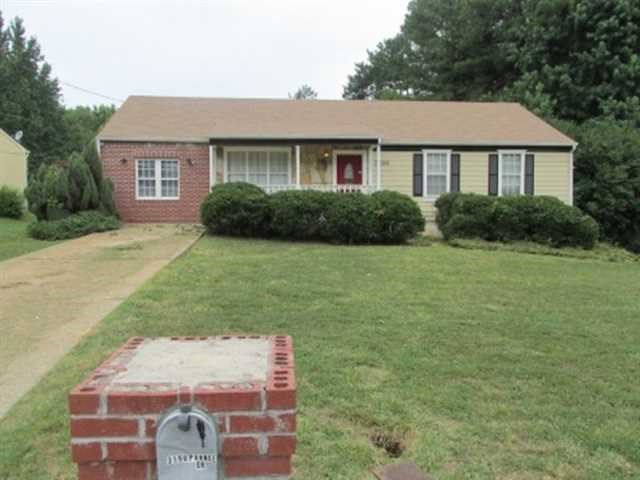 3196 Pawnee Dr, Rex, GA 30273 photo 1