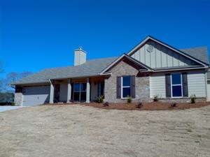 368 Thoroughbred Trl, Monroe, GA 30655 photo 1