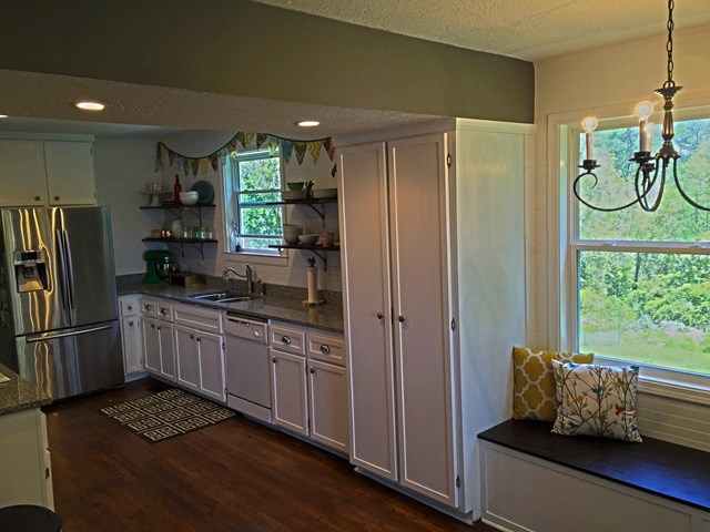 1623 E Tugalo St, Toccoa, GA 30577 photo 4