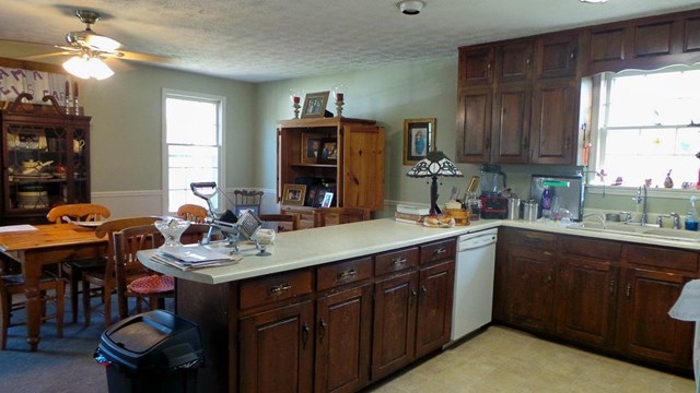 641 Salem Rd, Lagrange, GA 30240 photo 5