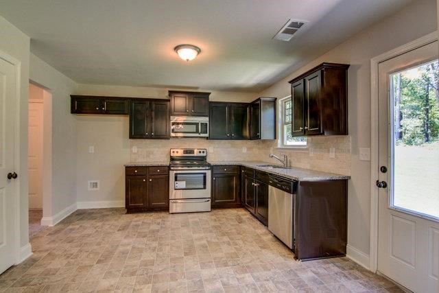 644 Stevens Pl, Mcdonough, GA 30252 photo 4
