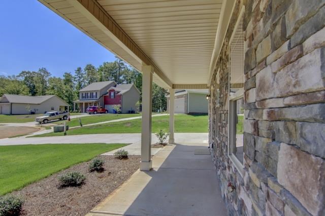 644 Stevens Pl, Mcdonough, GA 30252 photo 2