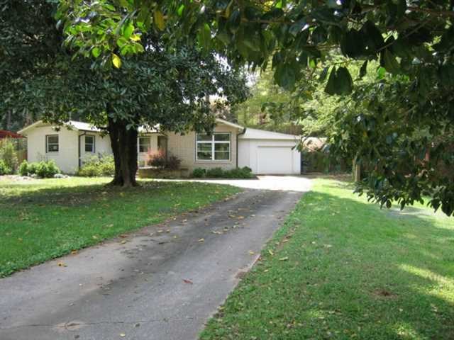 3758 Ensign Dr, Atlanta, GA 30341 photo 2