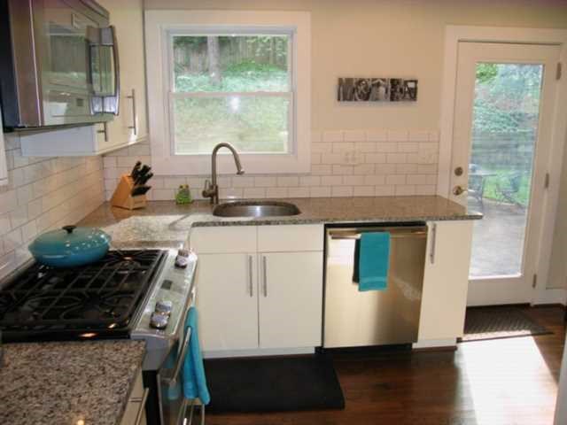 3758 Ensign Dr, Atlanta, GA 30341 photo 8