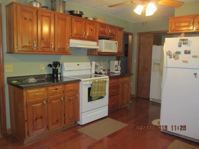 245 Waterview Dr, Lagrange, GA 30240 photo 6