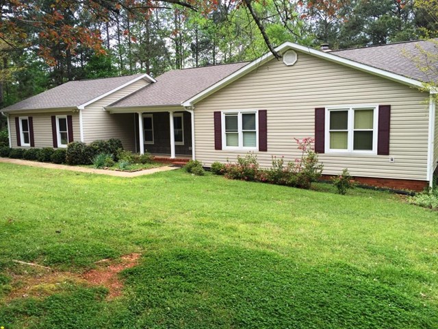 117 Lismore Dr, Lagrange, GA 30240 photo 1