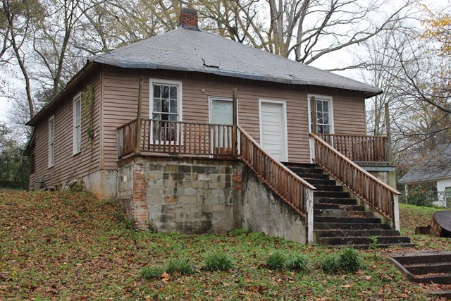 902 Forrest Ave, Lagrange, GA 30240 photo 2