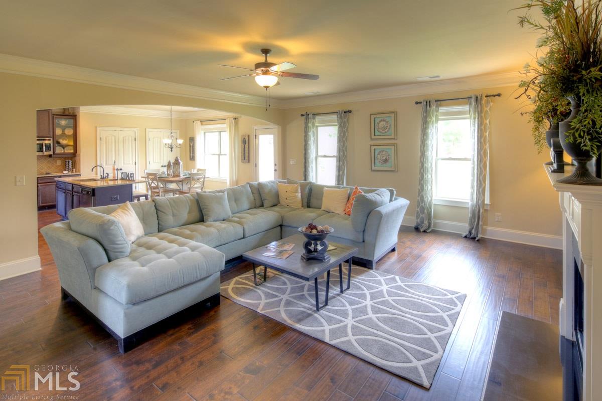 292 Oatgrass Dr, Grayson, GA 30017 photo 2