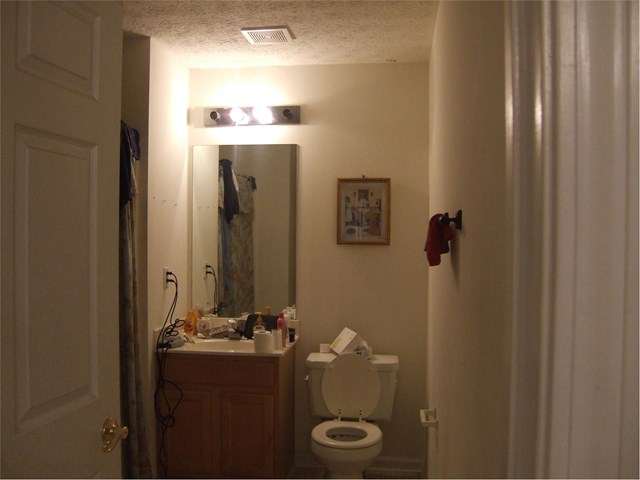 655 Lakeside Cir, Covington, GA 30016 photo 4