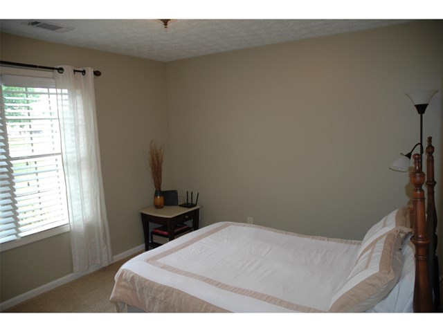 307 Perimeter Dr, Lagrange, GA 30241 photo 8