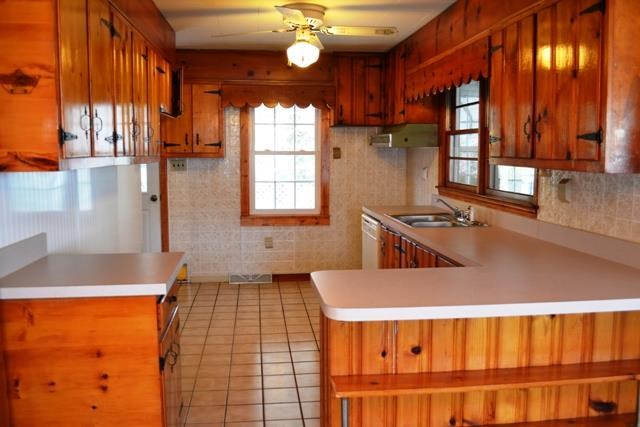 27 Back St, Dillard, GA 30537 photo 13