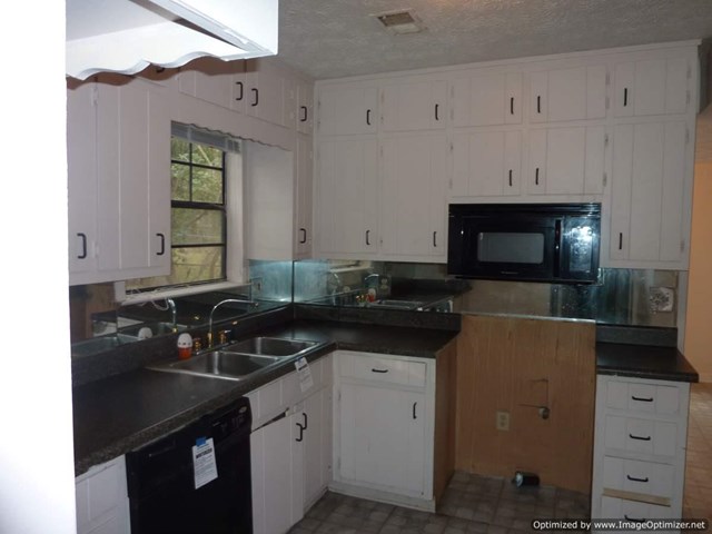 3059 Brook Ln, Rex, GA 30273 photo 7