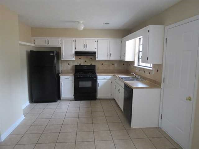 5011 Sharp Way, Duluth, GA 30096 photo 4