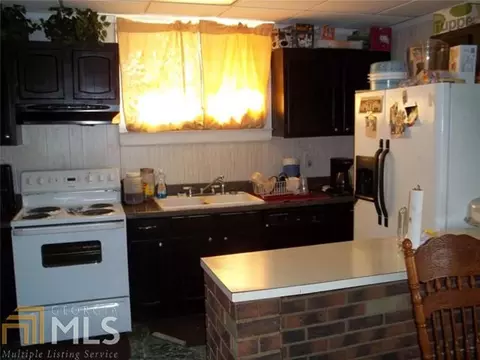 1004 E 1st Ave, Lanett, AL 36863 photo 3