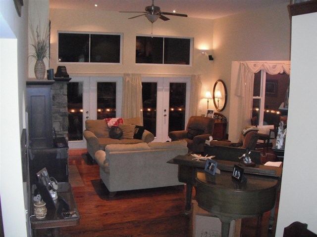 175 The View Dr, Toccoa, GA 30577 photo 3