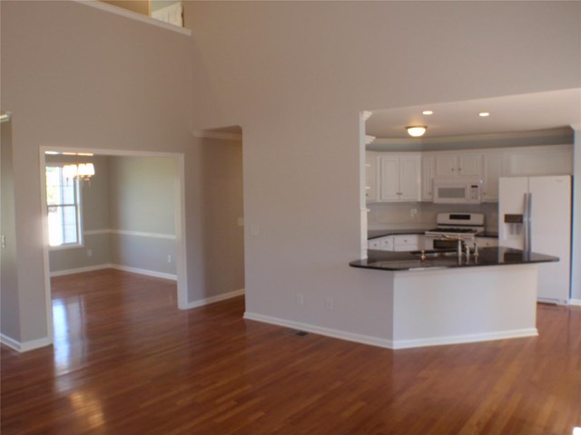 8320 Fields Ford Rd, Gainesville, GA 30506 photo 5