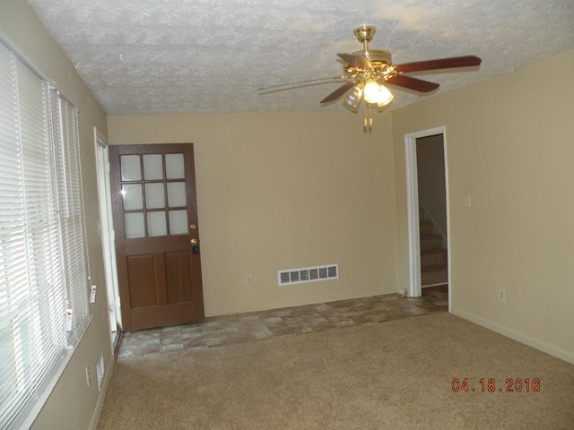2254 Lanier Pl, Morrow, GA 30260 photo 3