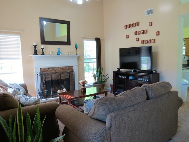 421 Misty Brook Ct, Hampton, GA 30228 photo 5