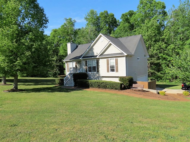 421 Misty Brook Ct, Hampton, GA 30228 photo 3