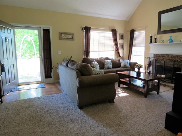 421 Misty Brook Ct, Hampton, GA 30228 photo 4