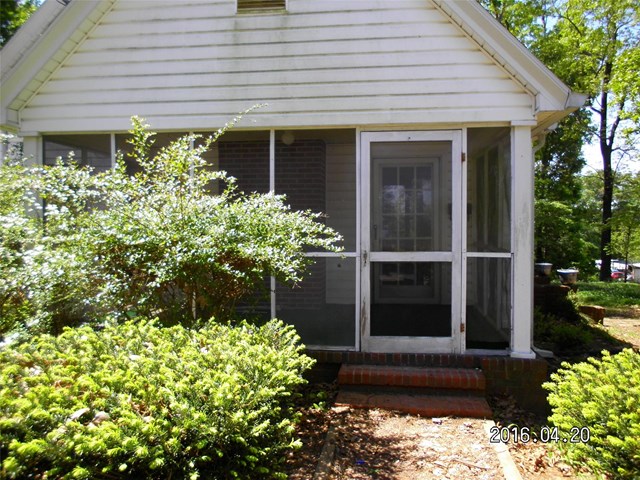 340 Irvin St, Cornelia, GA 30531 photo 9