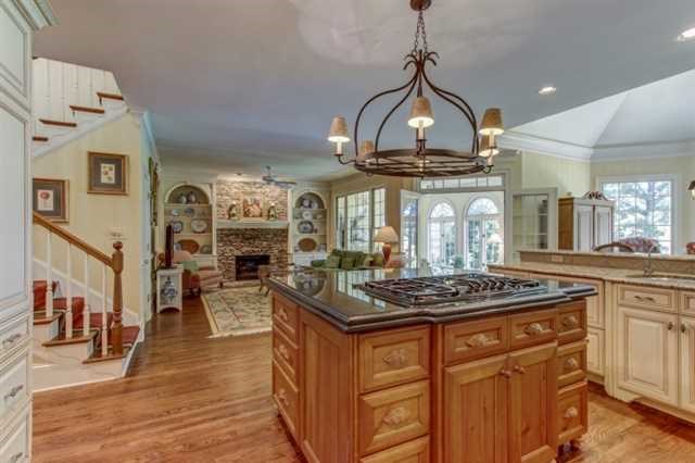 1824 Ballybunion Dr, Duluth, GA 30097 photo 8