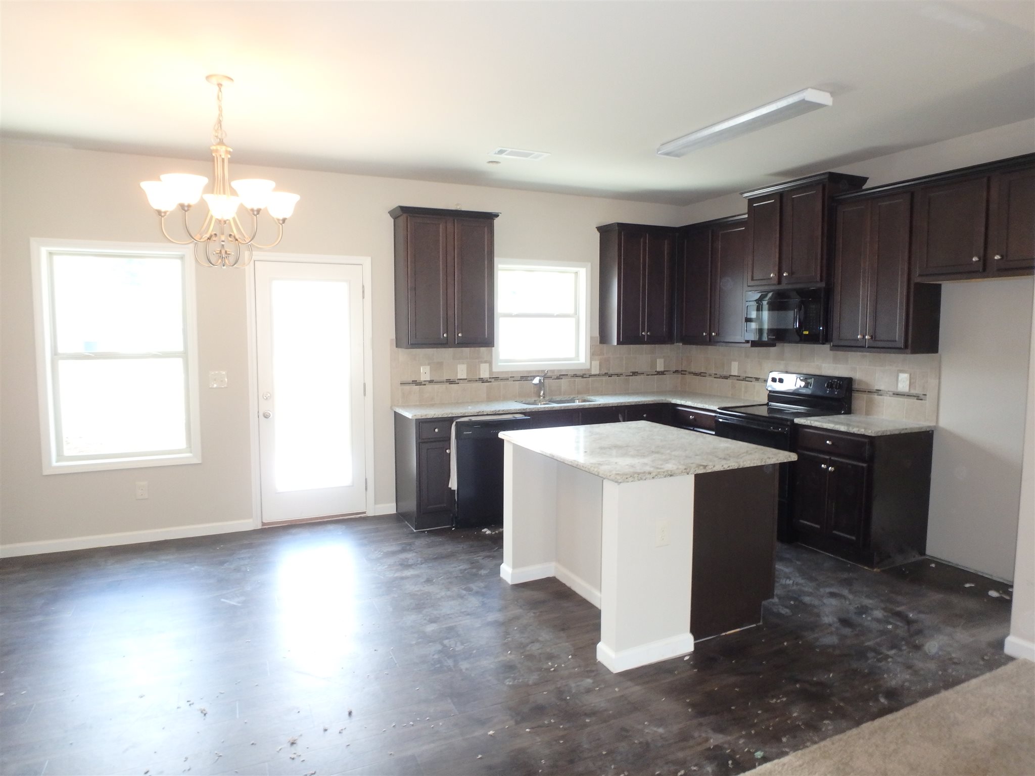 740 Walnut Woods Dr, Braselton, GA 30517 photo 4