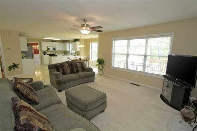 3473 Dunbar Ln, Suwanee, GA 30024 photo 8