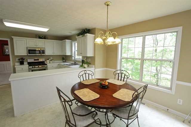 3473 Dunbar Ln, Suwanee, GA 30024 photo 12