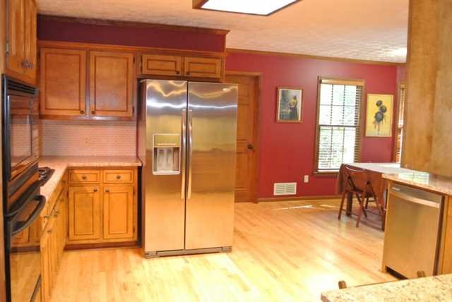 4773 Riveredge Dr, Peachtree Corners, GA 30096 photo 5