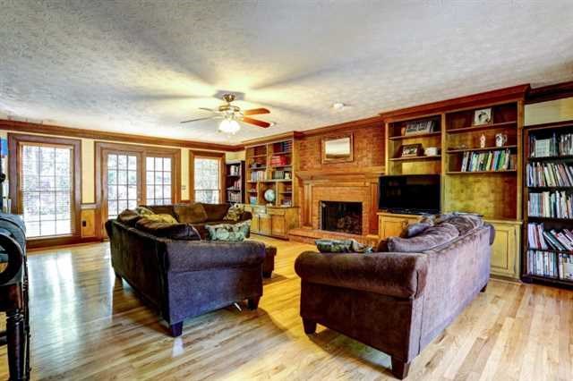 4773 Riveredge Dr, Peachtree Corners, GA 30096 photo 4
