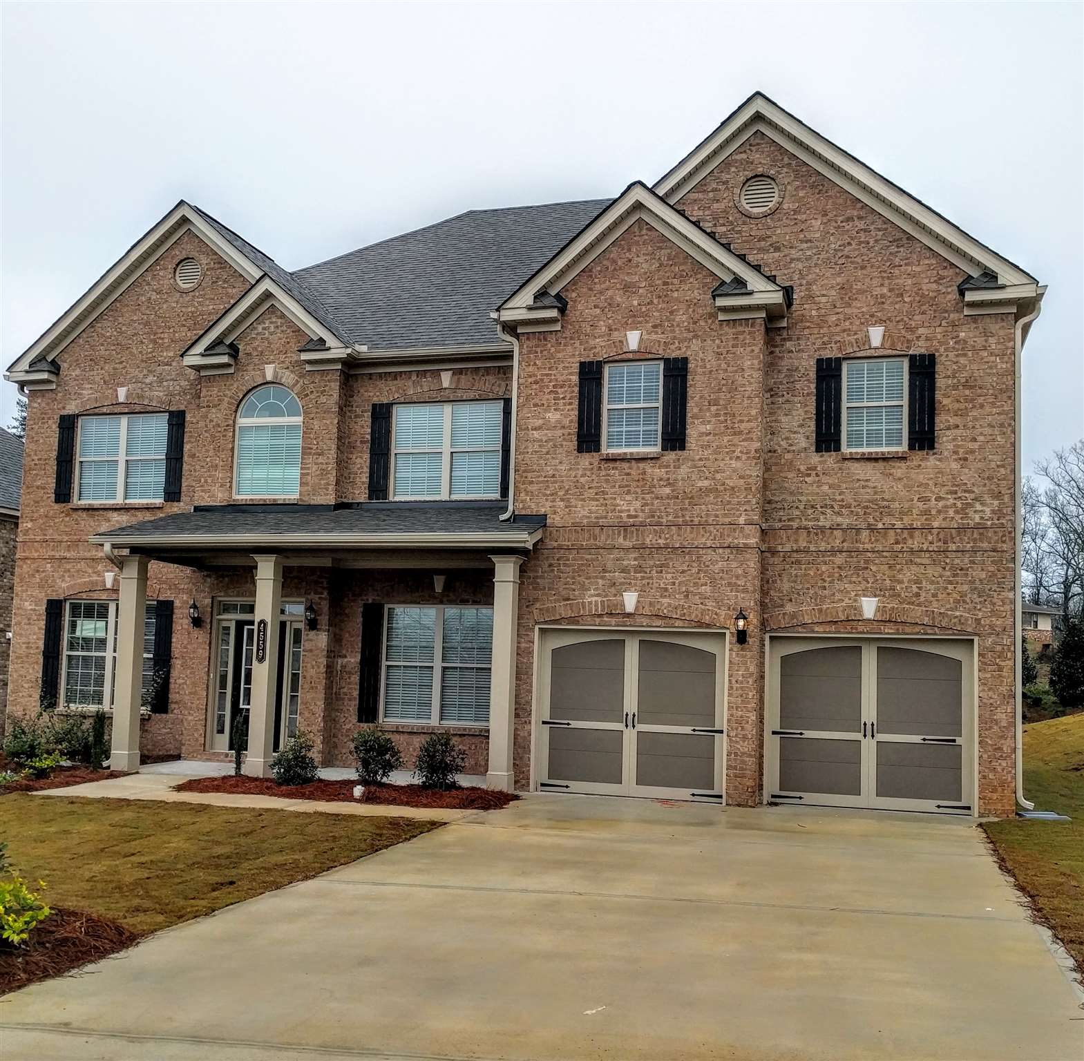 4559 Lake Falls Dr, Buford, GA 30519 photo 1