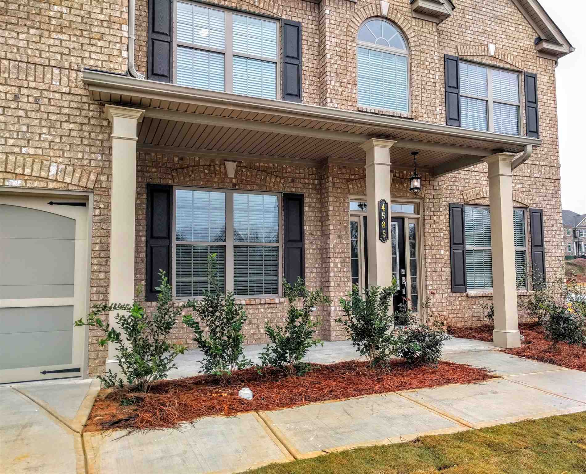 4559 Lake Falls Dr, Buford, GA 30519 photo 2