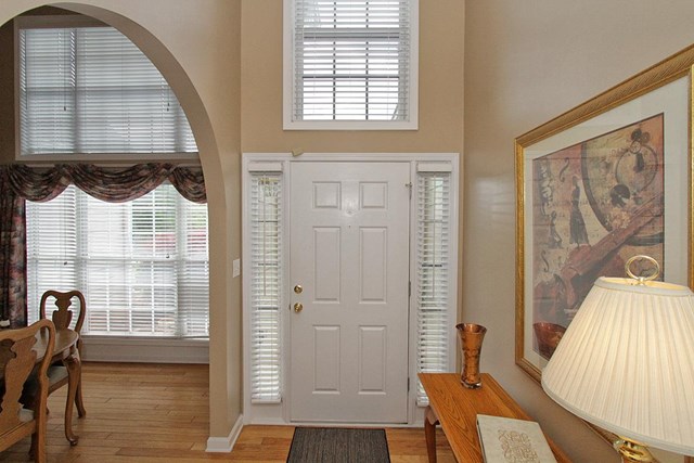 4205 Ruby Forest Blvd, Suwanee, GA 30024 photo 2