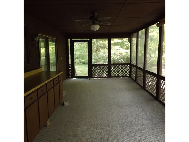 242 Dooley Dr, Toccoa, GA 30577 photo 5