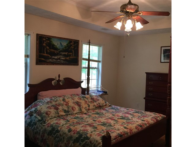 220 Riverbrook Trl, Covington, GA 30016 photo 4