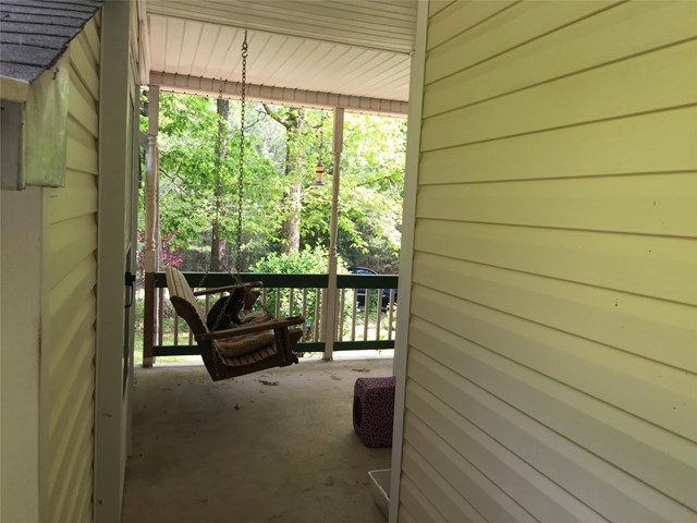220 Riverbrook Trl, Covington, GA 30016 photo 18