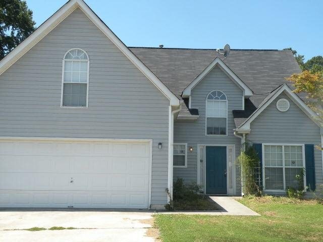 6641 Chesepeake Trl, Rex, GA 30273 photo 1