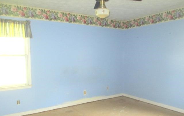 111 Robertson Rd, Lagrange, GA 30241 photo 6
