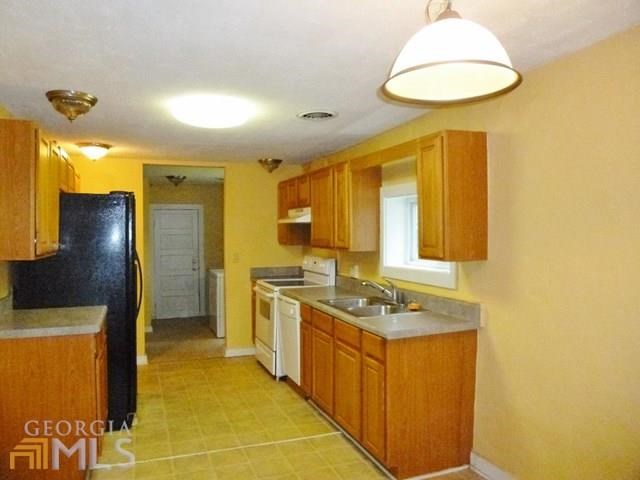 623 Falls Rd, Toccoa, GA 30577 photo 5